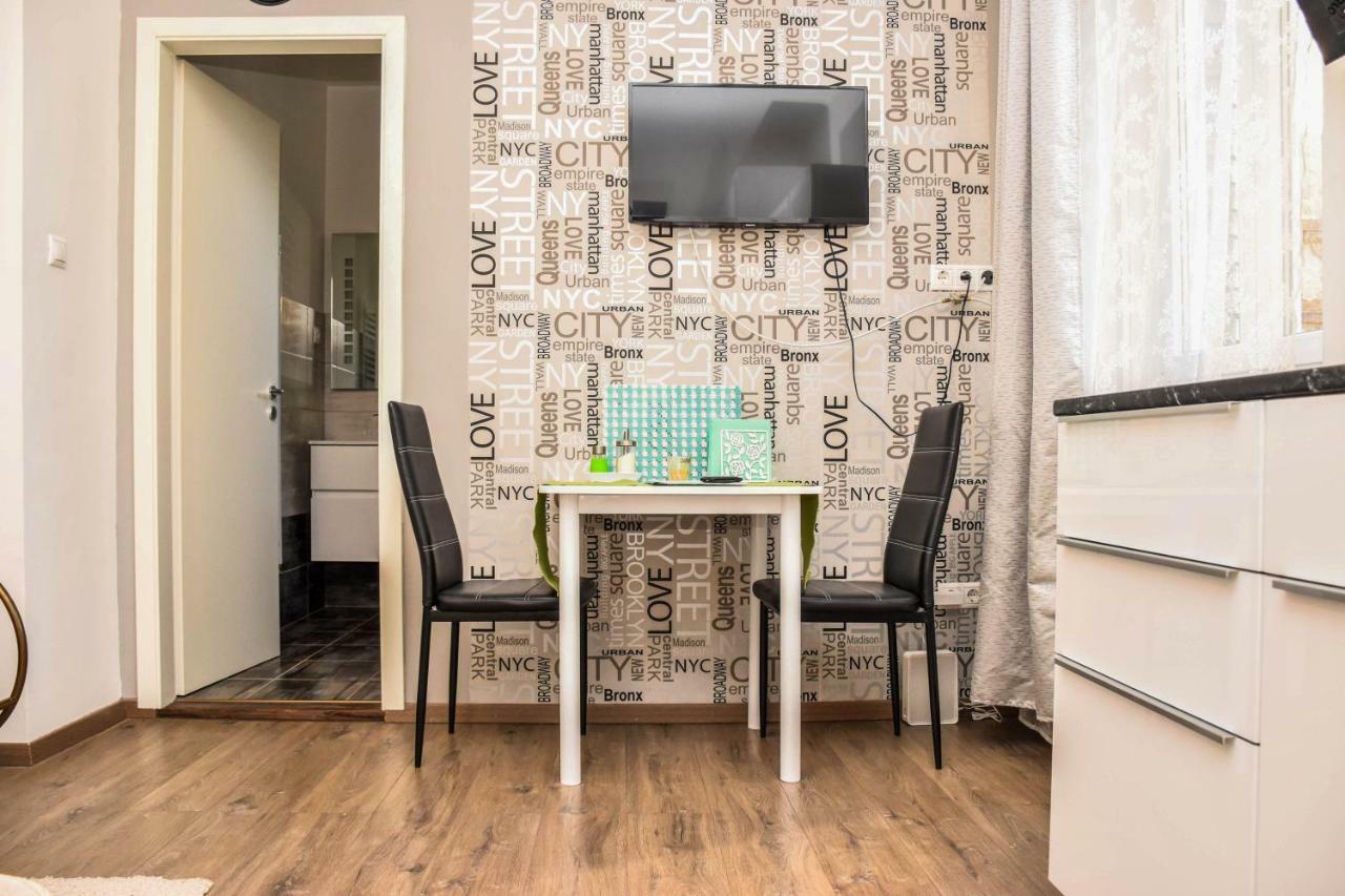 Diamond Astoria Apartments Budapest Exteriör bild